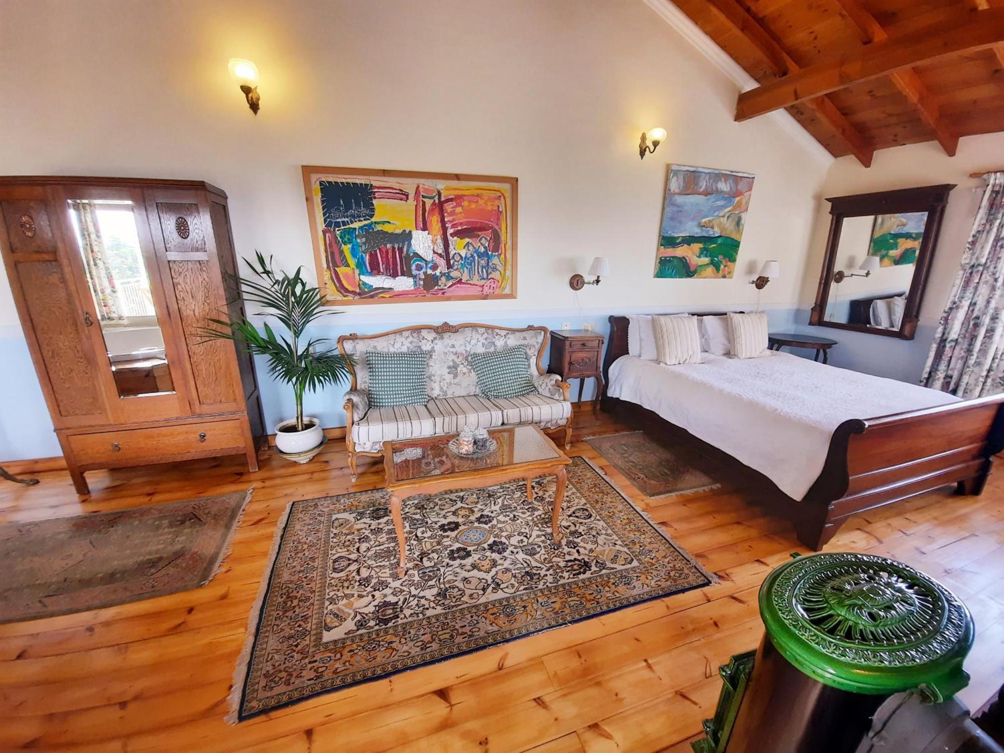 Ha'Seuda Ha'Achrona Suites Amirim Exterior photo